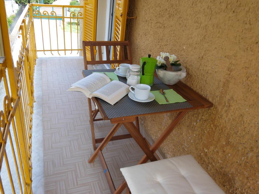 Ca' Da Valeria Apartment Chiavari Luaran gambar